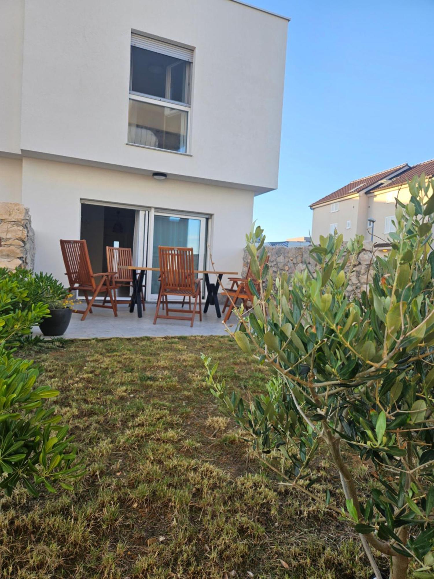 Bura House Villa Povljana Oda fotoğraf
